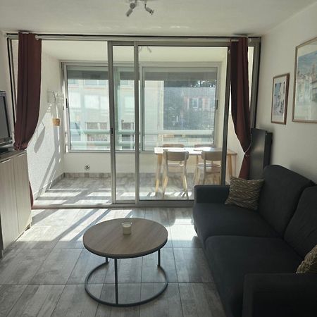 Spacieux Studio Sur Le Port De Hyères Eksteriør billede